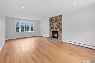 27 Brittany Ave, Trumbull, CT 06611 - Photo 11