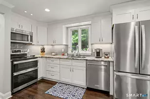 15 Fire Hill Ln, Redding, CT 06896 - Photo 5