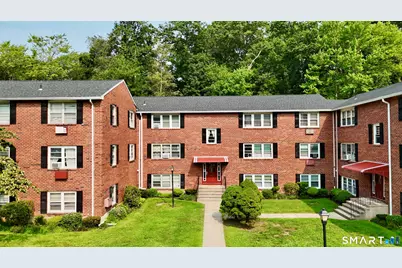 54 Briarwood Lane #B, Branford, CT 06405 - Photo 1
