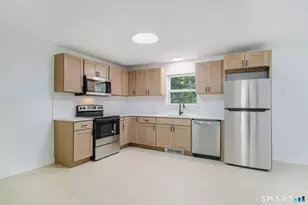 62 Chestnut St Ext, Danbury, CT 06810 - Photo 17