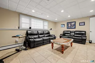 404 Narrow Ln, Orange, CT 06477 - Photo 25