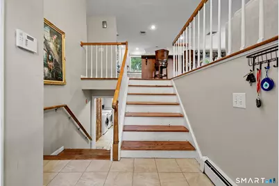 404 Narrow Lane, Orange, CT 06477 - Photo 5