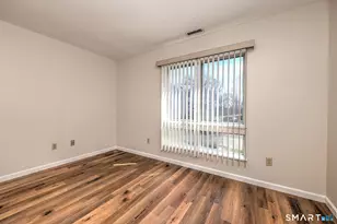 1423 Quinnipiac Ave, New Haven, CT 06513 - Photo 21