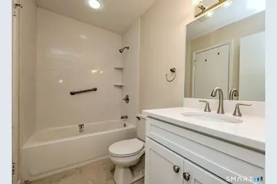 1423 Quinnipiac Avenue #302, New Haven, CT 06513 - Photo 19
