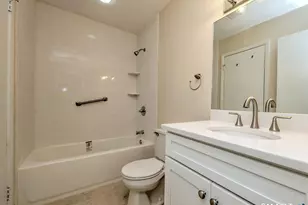 1423 Quinnipiac Ave, New Haven, CT 06513 - Photo 19