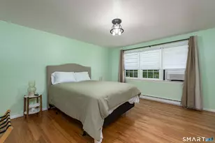 280 E Main St, Clinton, CT 06413 - Photo 17