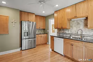 365 Adley Rd, Fairfield, CT 06825 - Photo 11
