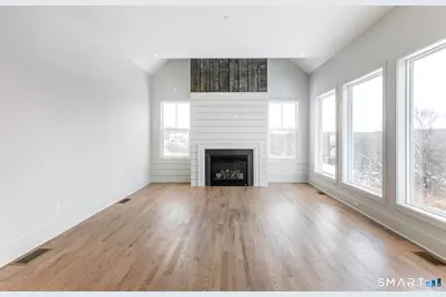 4 Vona Way, Newtown, CT 06470 - Photo 17