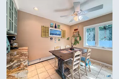 16 Highland Avenue, Branford, CT 06405 - Photo 9