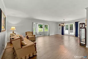 570 Burr St, Fairfield, CT 06824 - Photo 13