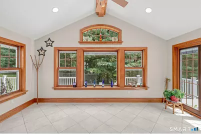 570 Burr Street, Fairfield, CT 06824 - Photo 23