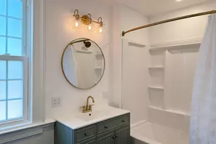 7 Forsyth St, Stonington, CT 06355 - Photo 11