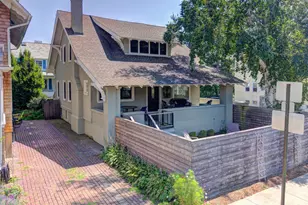 1164 Ocean Ave, New London, CT 06320 - Photo 21