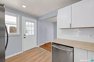 114 Randal Ave, West Hartford, CT 06110 - Photo 11