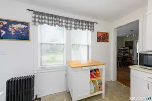 52 Putnam Ave, Hamden, CT 06517 - Photo 11