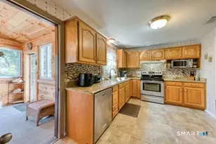 38 Kenwood Dr, Vernon, CT 06066 - Photo 7