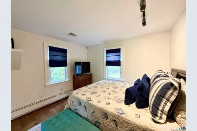 21 Parallel Street, Norwalk, CT 06850 - Photo 23