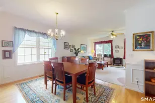 12 Ross Way, Windsor Locks, CT 06096 - Photo 7