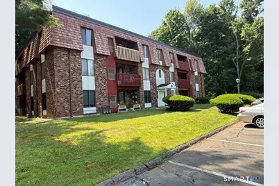 95 Woodsedge Drive #1B, Newington, CT 06111 - Photo 1