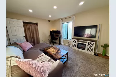 95 Woodsedge Drive #1B, Newington, CT 06111 - Photo 13