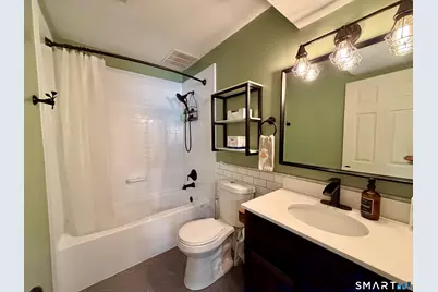 95 Woodsedge Drive #1B, Newington, CT 06111 - Photo 9