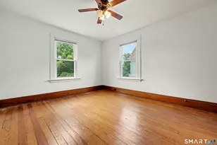 24 Beacon St, Hamden, CT 06514 - Photo 21