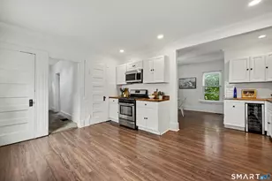 24 Beacon St, Hamden, CT 06514 - Photo 13