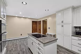 7 Friar Tuck Dr, Ledyard, CT 06335 - Photo 15