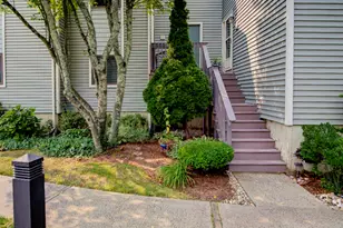 15 Turtle Bay Dr, Branford, CT 06405 - Photo 1