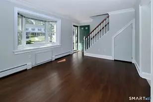 240 Sunnyridge Ave, Fairfield, CT 06824 - Photo 3