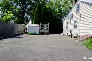 223 Pearl Harbor St, Bridgeport, CT 06610 - Photo 11