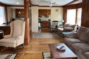 243 Harbor St, Branford, CT 06405 - Photo 9