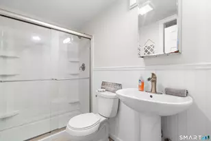 47 Hungerford Ave, Waterbury, CT 06705 - Photo 7