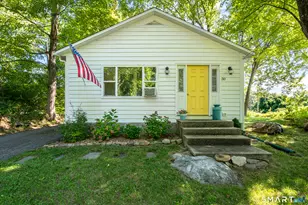 30 Carter Hill Rd, Clinton, CT 06413 - Photo 3