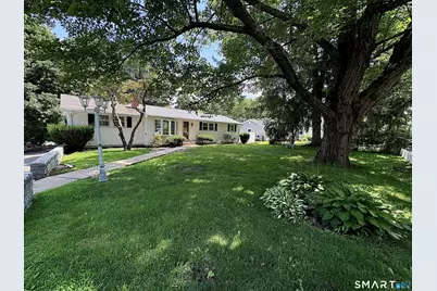 43 Meadowbrook Road, Danbury, CT 06811 - Photo 1