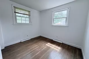 43 Meadowbrook Rd, Danbury, CT 06811 - Photo 9