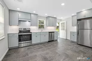 3 Wild Rose Rd, Westport, CT 06880 - Photo 3