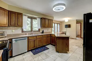 522 Springfield Rd, Somers, CT 06071 - Photo 9