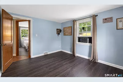24 Bailey Avenue, Wallingford, CT 06492 - Photo 13