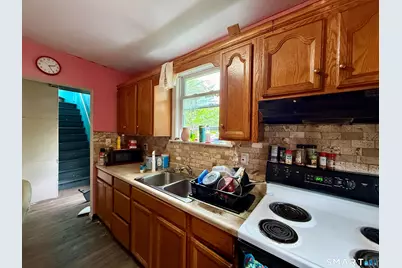 387 Colony Street, Meriden, CT 06451 - Photo 11