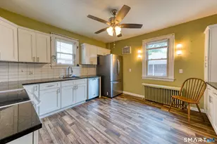 28 Price Blvd, West Hartford, CT 06119 - Photo 13