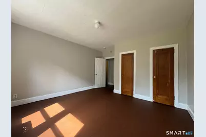 9-11 Rockville Street, Hartford, CT 06112 - Photo 11