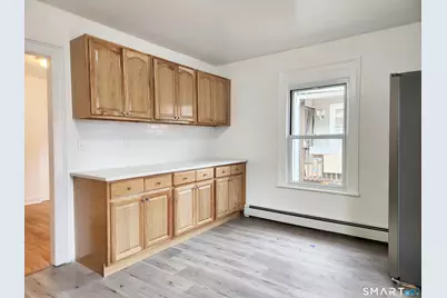 202 Harral Avenue #B, Bridgeport, CT 06604 - Photo 3