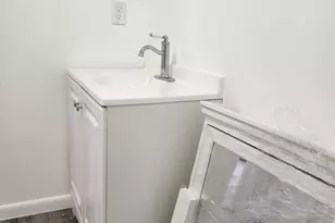 202 Harral Ave, Bridgeport, CT 06604 - Photo 11