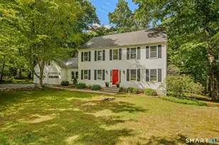 45 Robinhood Dr, Ledyard, CT 06335 - Photo 1