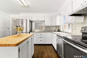 190 5th Ave, Stratford, CT 06615 - Photo 7