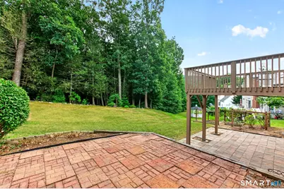 25 Fenwick Drive, Avon, CT 06001 - Photo 11