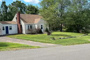 1 Hughes Cir, Ellington, CT 06029 - Photo 3
