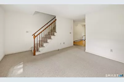 1581 Meriden Waterbury Turnpike #6, Southington, CT 06489 - Photo 9