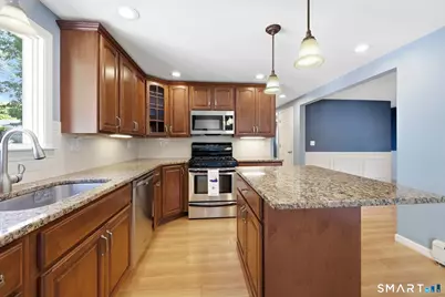 7 Play Road, Enfield, CT 06082 - Photo 7
